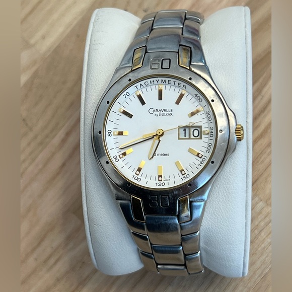 Caravelle by Bulova Men’s Watch White Dial Two Tone Bracelet Date Window - Picture 5 of 11